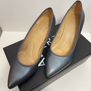 Naturalizer Odem Pump in Paris blue